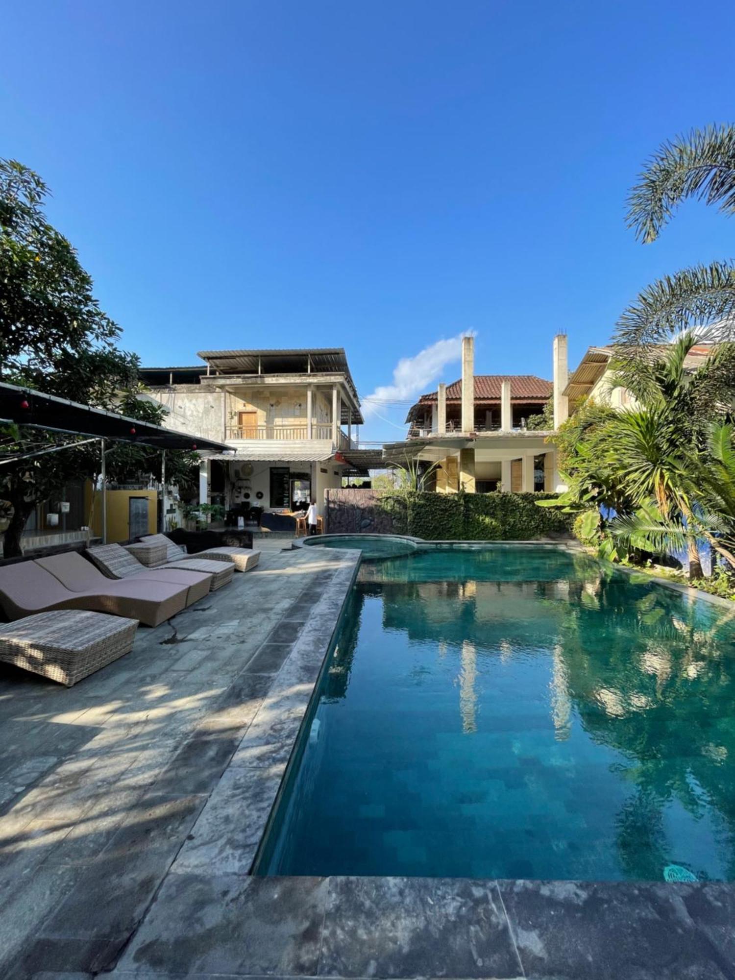 Tri Putri Homestay Kuta  Dış mekan fotoğraf