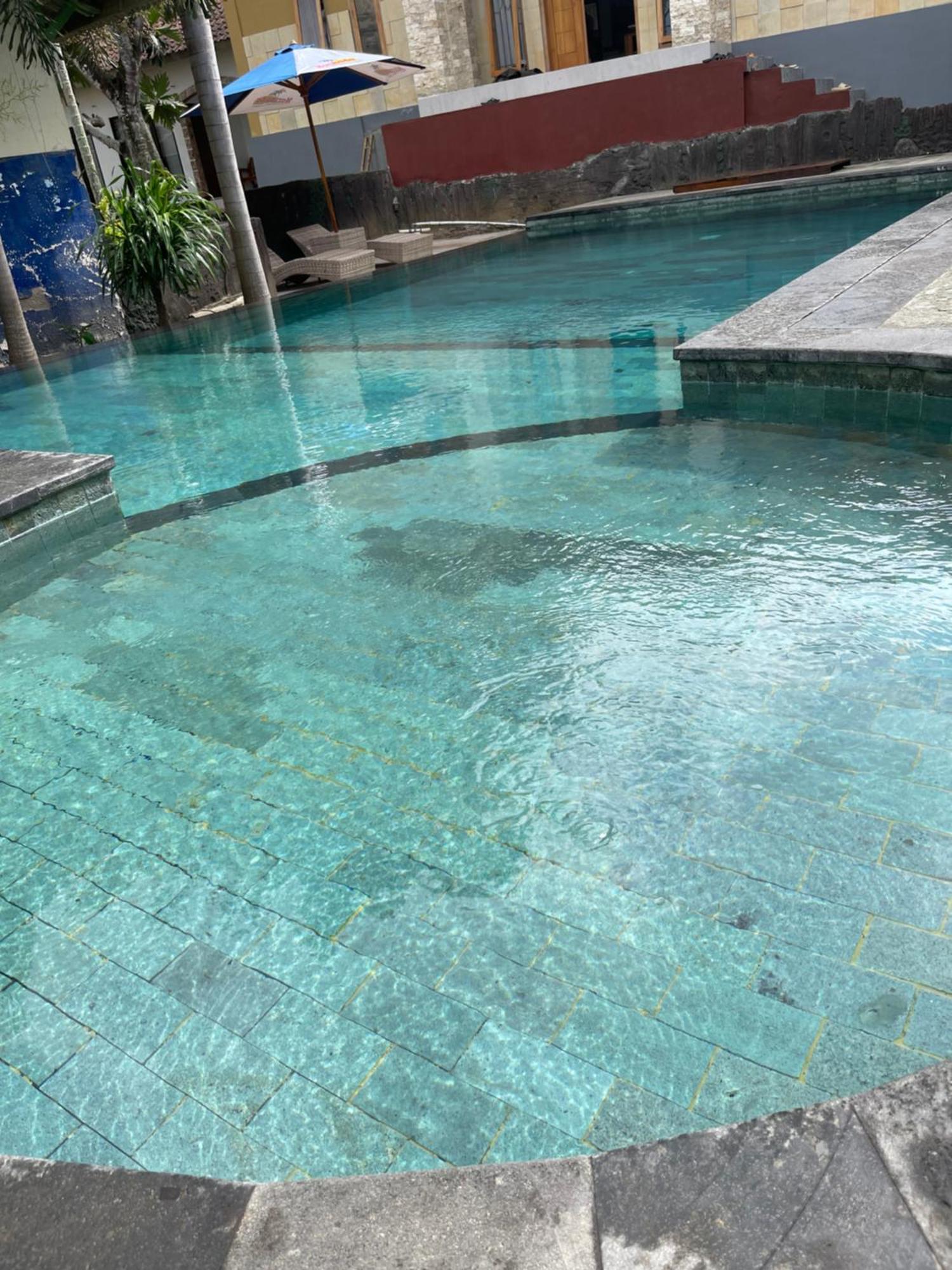 Tri Putri Homestay Kuta  Dış mekan fotoğraf
