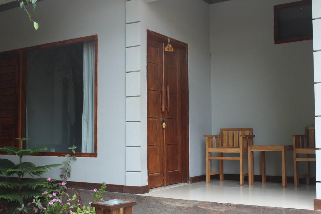 Tri Putri Homestay Kuta  Dış mekan fotoğraf
