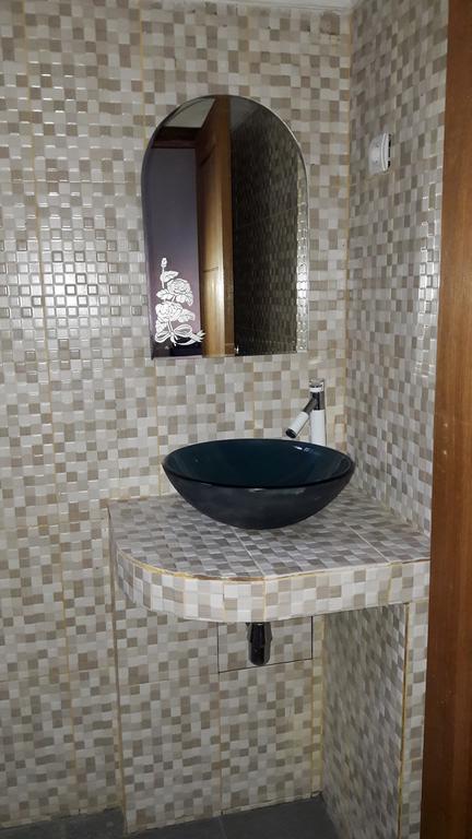 Tri Putri Homestay Kuta  Dış mekan fotoğraf