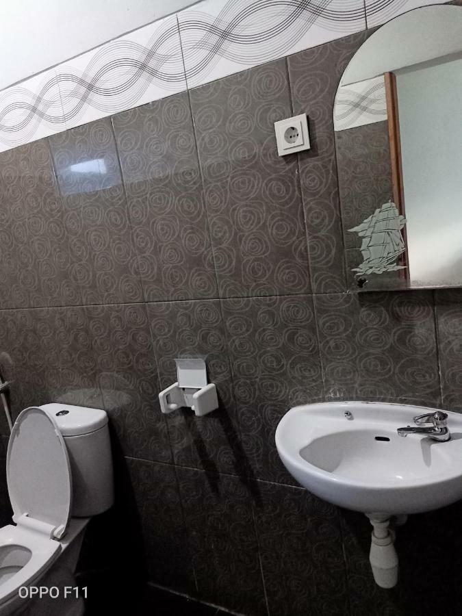 Tri Putri Homestay Kuta  Dış mekan fotoğraf